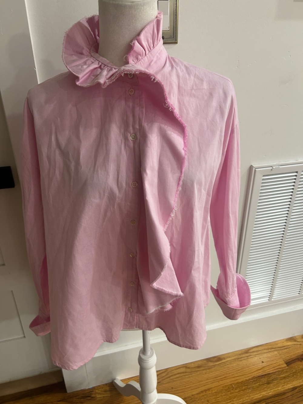 PSOPHIA Classic Light Rose Pink Ruffle-Detail Button-Up Shirt